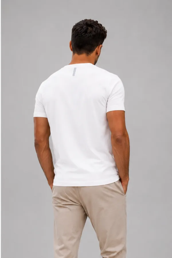 חולצת דרייפיט פרימיום Slim Fit לגברים לבנה - תמונה 4